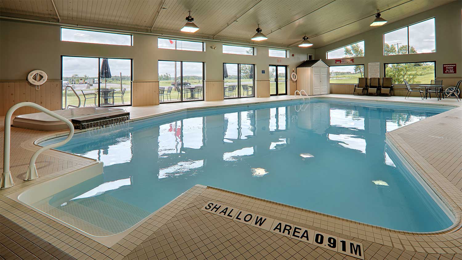 About the Indoor Salt Water Swimming Pool