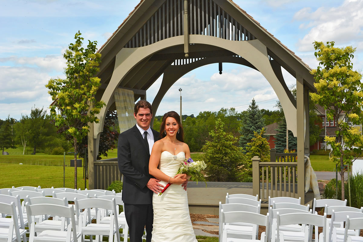 A Perfect Wedding Day – The Largest Hotel and Conference Centre between  Ottawa & North Bay