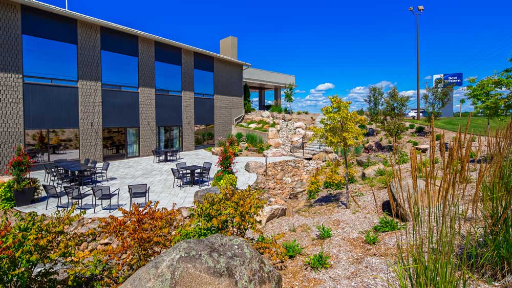 Outdoor Conference Patio